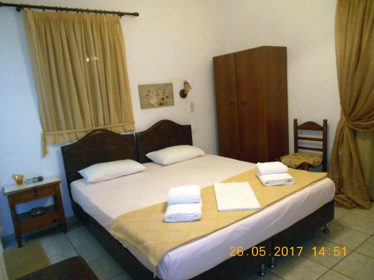 Aspous Studios And Rooms Skyros Ngoại thất bức ảnh